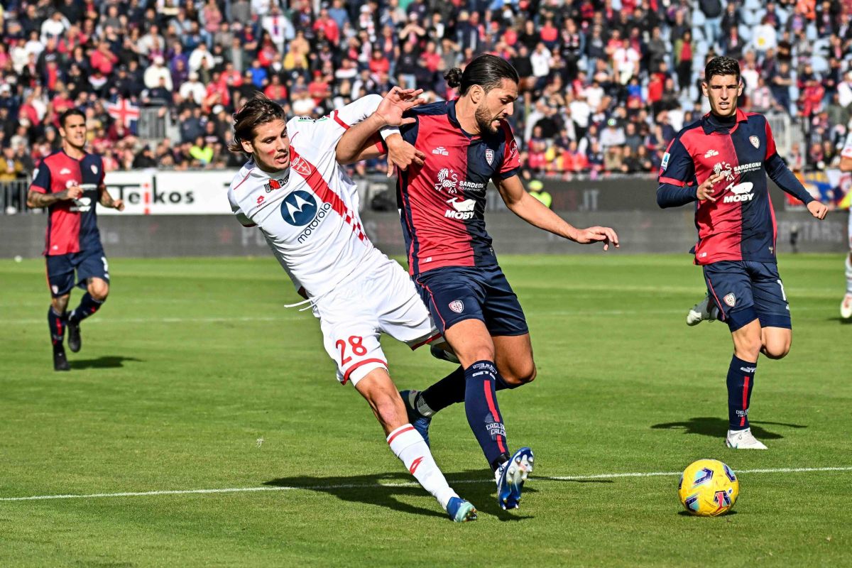 Maric risponde a Dossena, Cagliari-Monza in parità