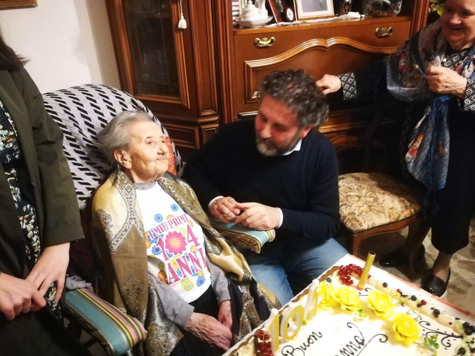 La petrosilena Maria Amato festeggia 104 anni