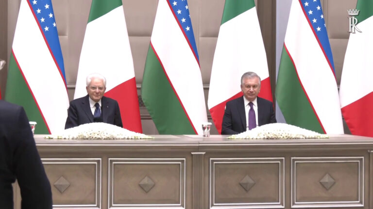 Mattarella firma intese con il presidente dell’Uzbekistan