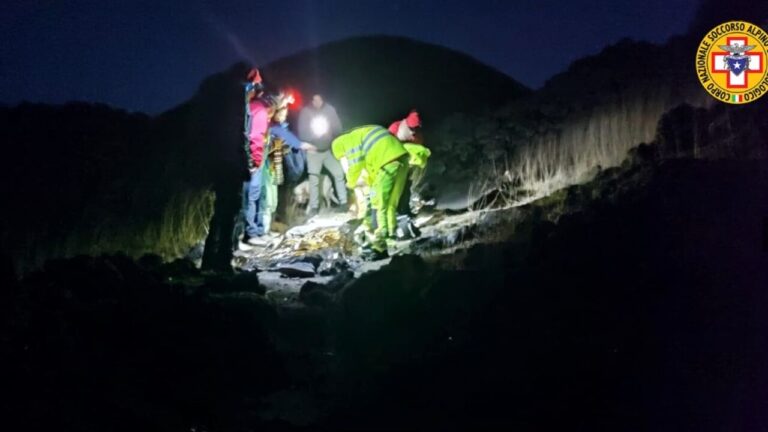 Escursionista colto da malore sull’Etna, arrivano i soccorsi ma muore