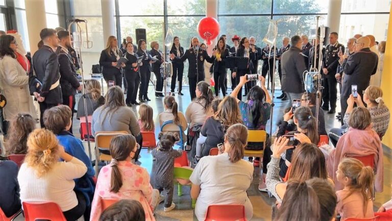 Palermo, doni dei Carabinieri ai piccoli ricoverati al “Di Cristina”