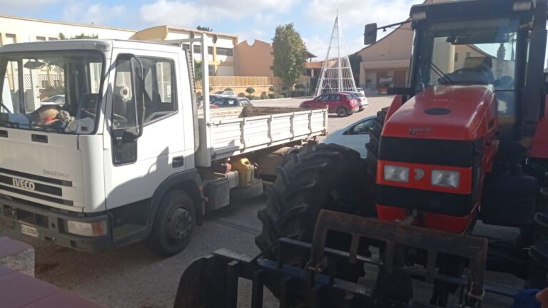 L’agricoltura si mobilita, in piazza anche il PD di Petrosino. VIDEO