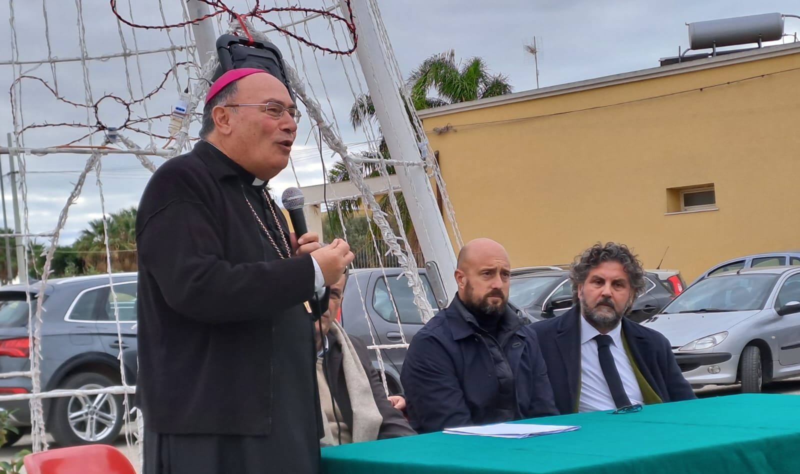 Sciolto il sit-in degli agricoltori: sul posto Grillo, Anastasi e il Vescovo di Mazara