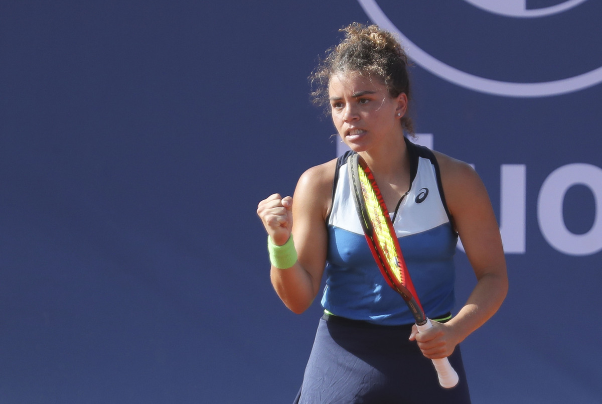 Paolini al 3° turno degli Australian Open, 4 azzurri eliminati