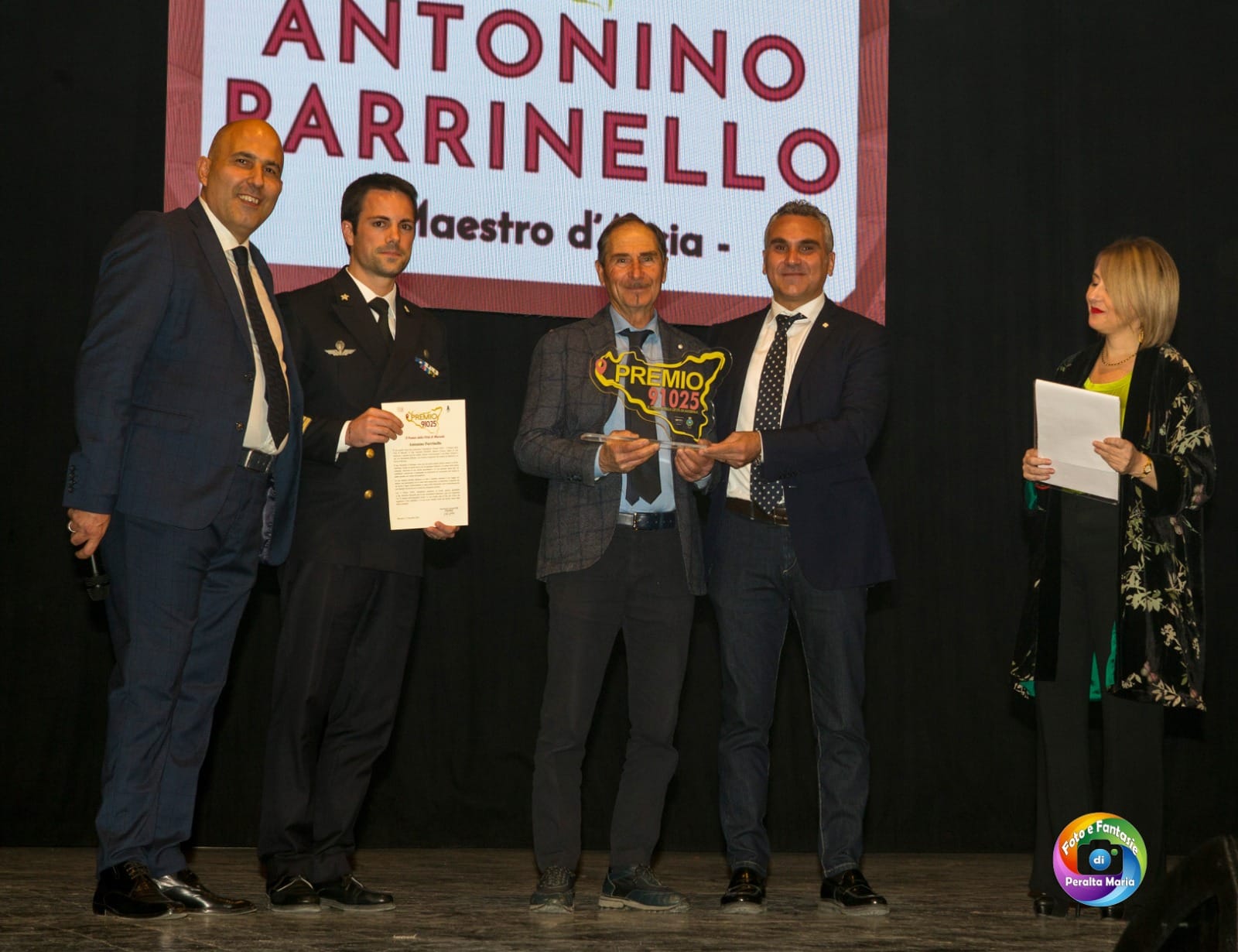 Testimone e protagonista di un’arte antica: il Maestro d’ascia Antonino Parrinello riceve il Premio 91025 – VIDEO