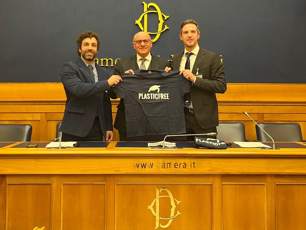 Comuni Plastic Free, premio a forma di tartaruga anche per Castelvetrano