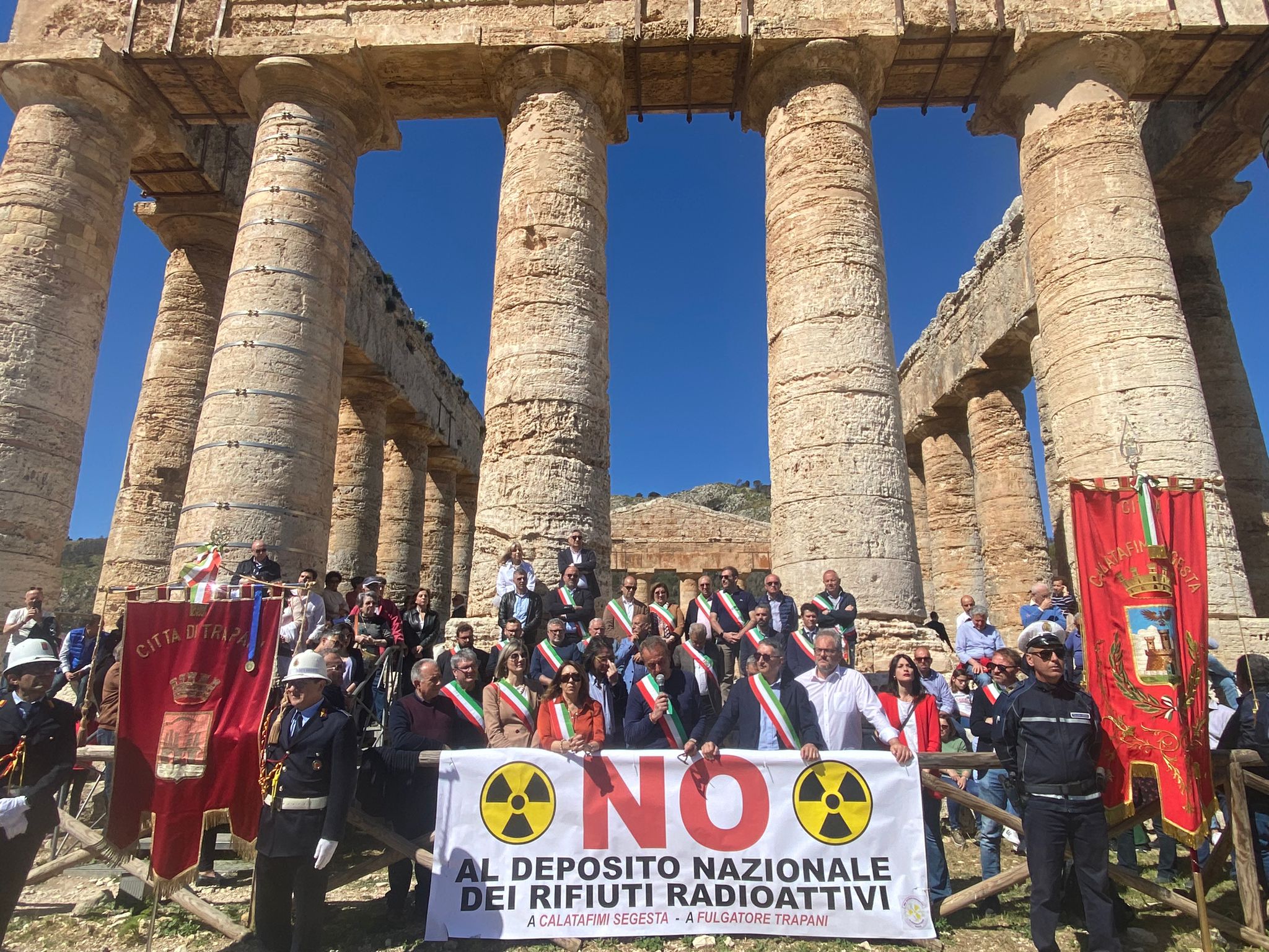 No scorie, i sindaci trapanesi protestano al Tempio di Segesta: “Il nostro territorio non idoneo”