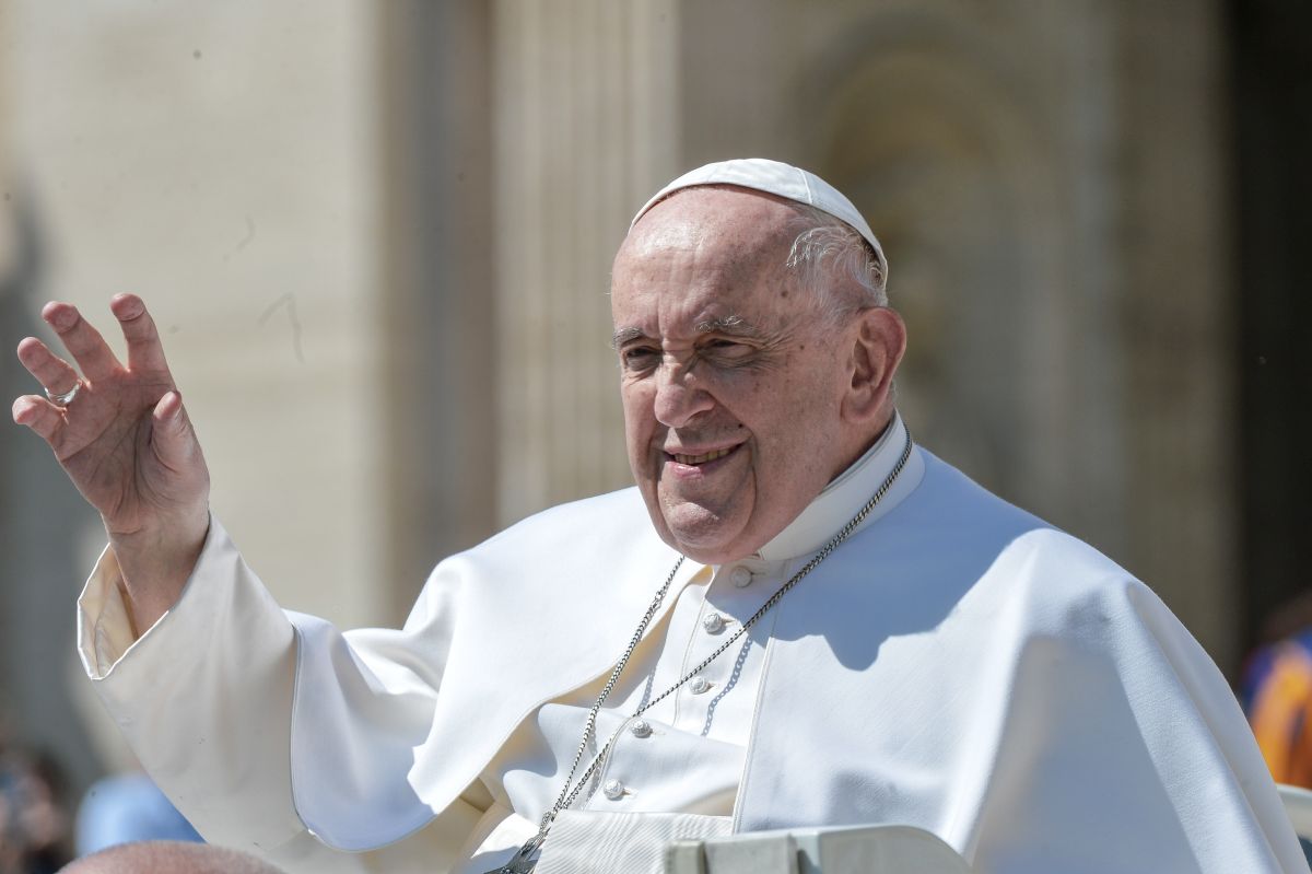 Papa Francesco “No alla guerra, sì al dialogo”