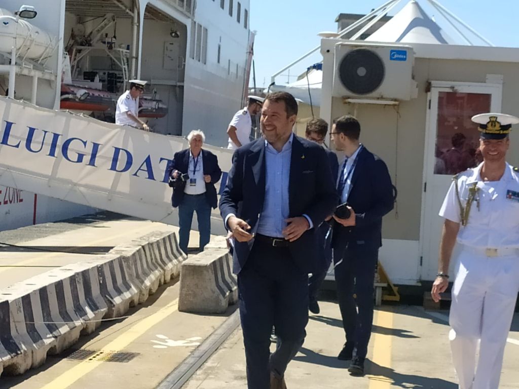 Salvini “Entro l’anno cantiere del Ponte, sarà rivoluzione ambientale”