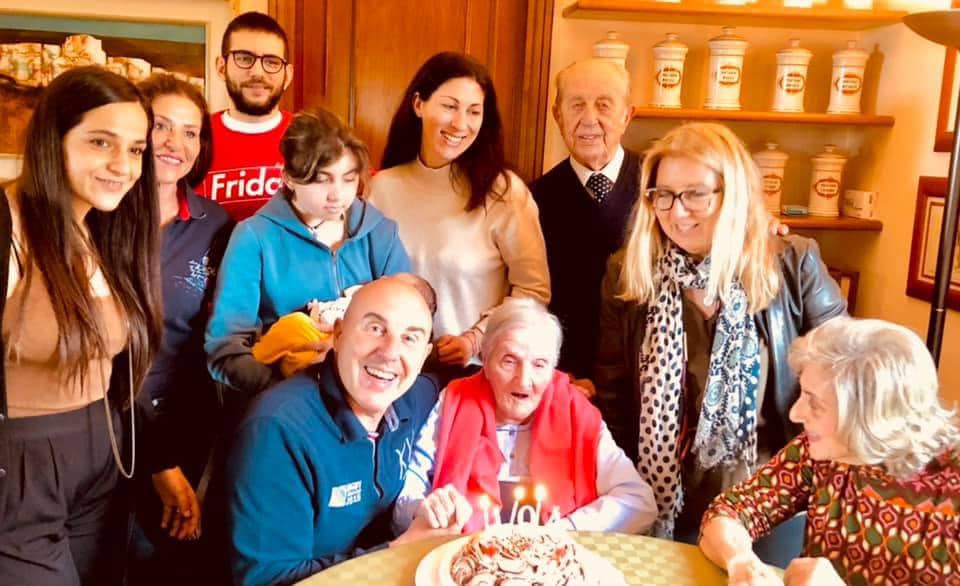 A Marsala è record per ‘zia Licia’ Ricciardi che spegne 107 candeline