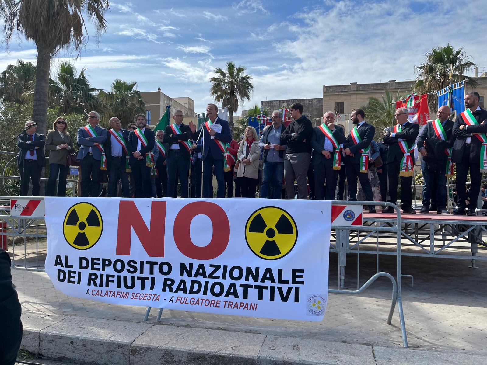 No alle scorie radioattive, Trapani e la Provincia si mobilitano da Piazza Vittorio Emanuele