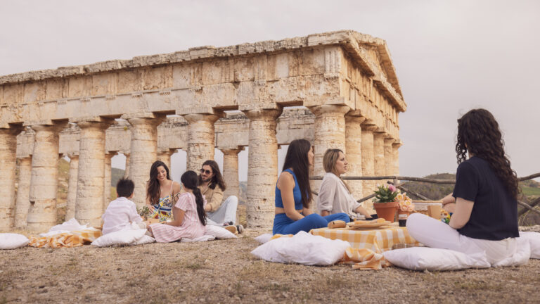 Un picnic vista tempio, nuova esperienza del Parco archeologico di Segesta