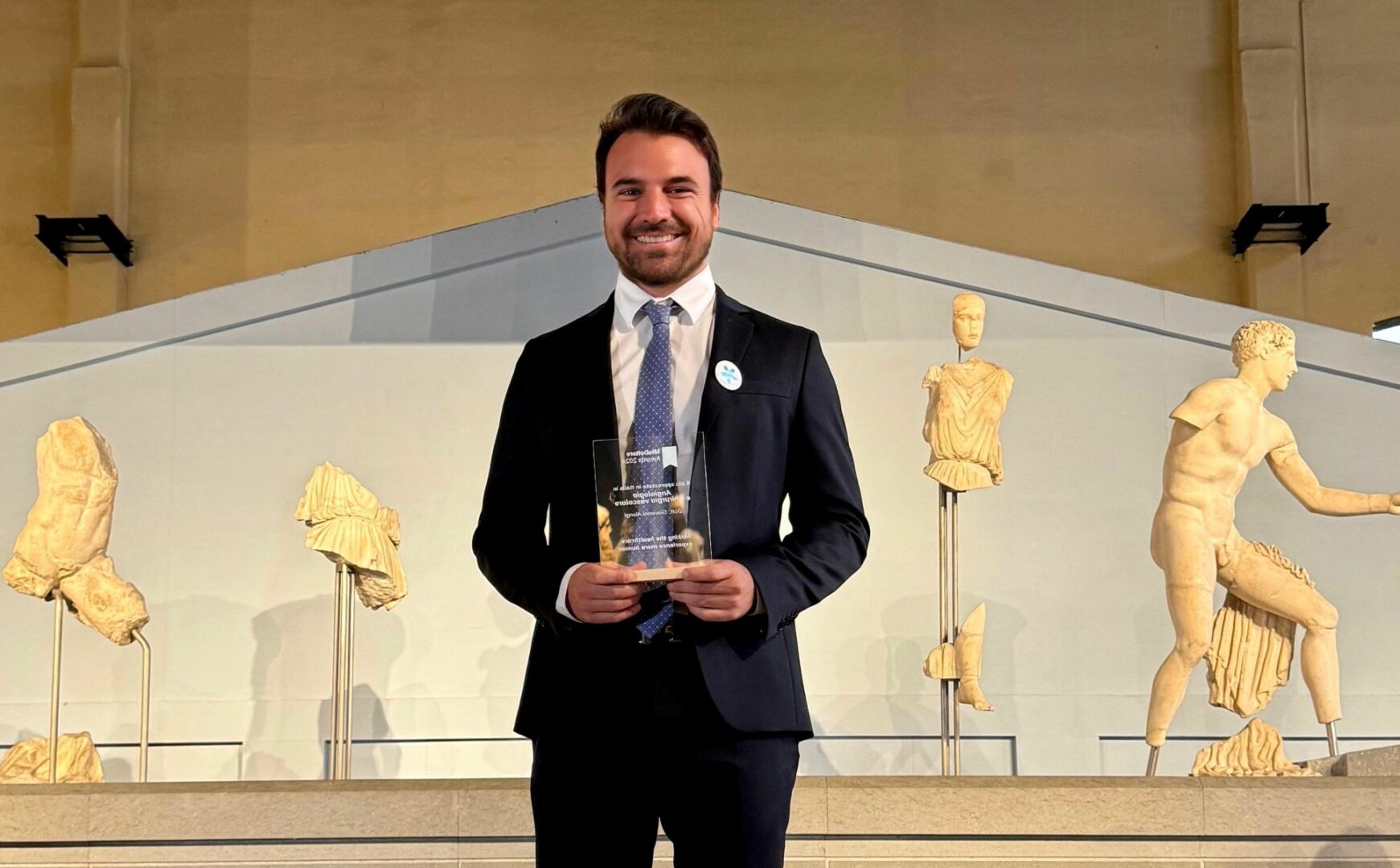 L’angiologo siciliano Giovanni Alongi vince il “MioDottore Award”