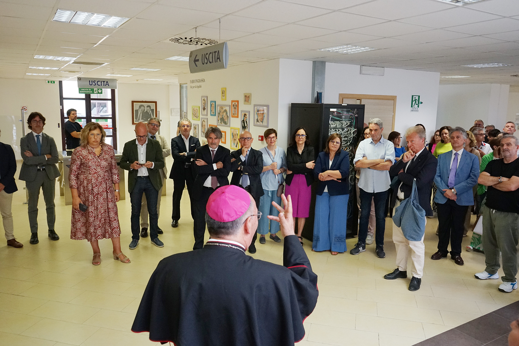 Il Vescovo Giurdanella in visita al Tribunale di Marsala: “Qui luogo di rispetto e umanità”