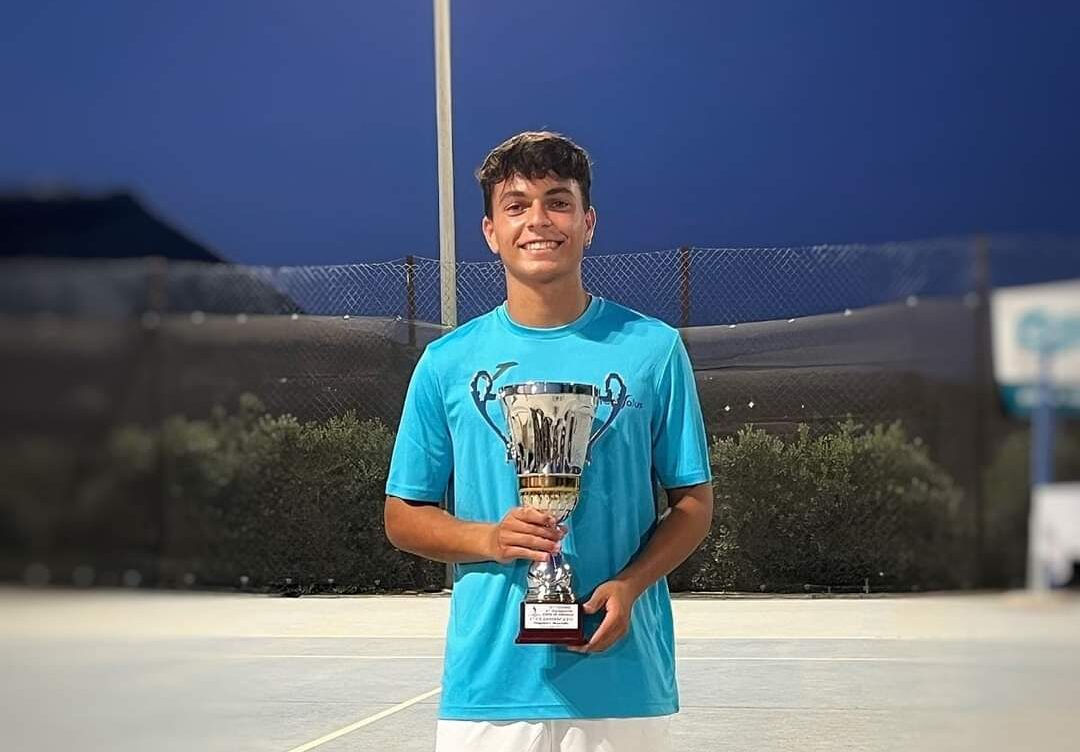 Tennis, il marsalese Daniel Franchino vince il Torneo Terza Categoria