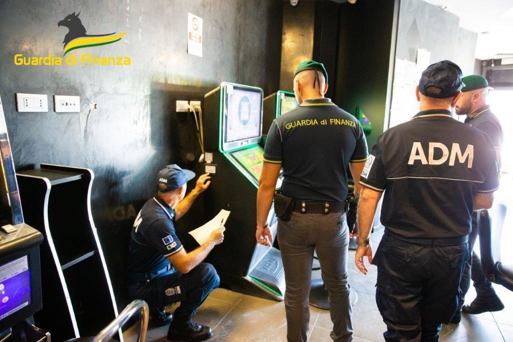 Giochi e scommesse, Finanza e Agenzia delle dogane in azione: 462 violazioni su tutto il territorio nazionale