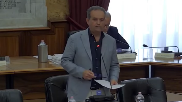 Marsala, Grillo illustra la relazione di attuazione del programma e incassa le critiche dei consiglieri