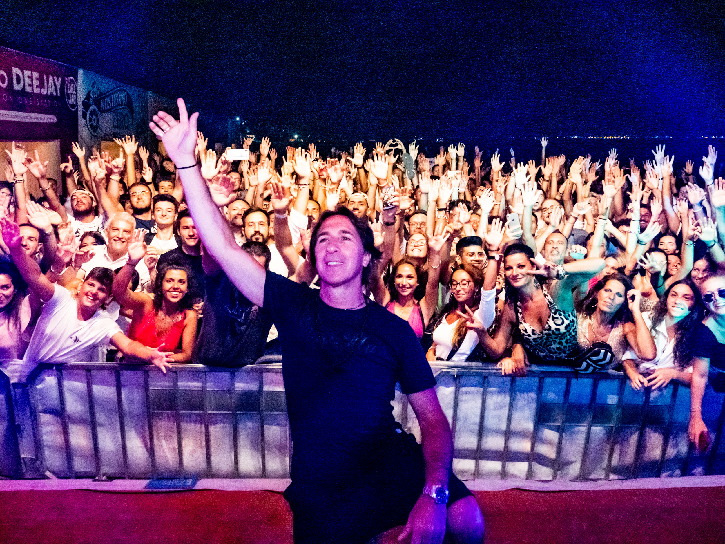 ll Vertical Summer Tour arriva a San Vito Lo Capo: tre giorni di puro divertimento con Fargetta e Radio Deejay