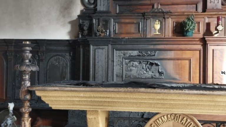 Diede fuoco all’altare del Santuario Birgi, la Cassazione conferma condanna a un marsalese