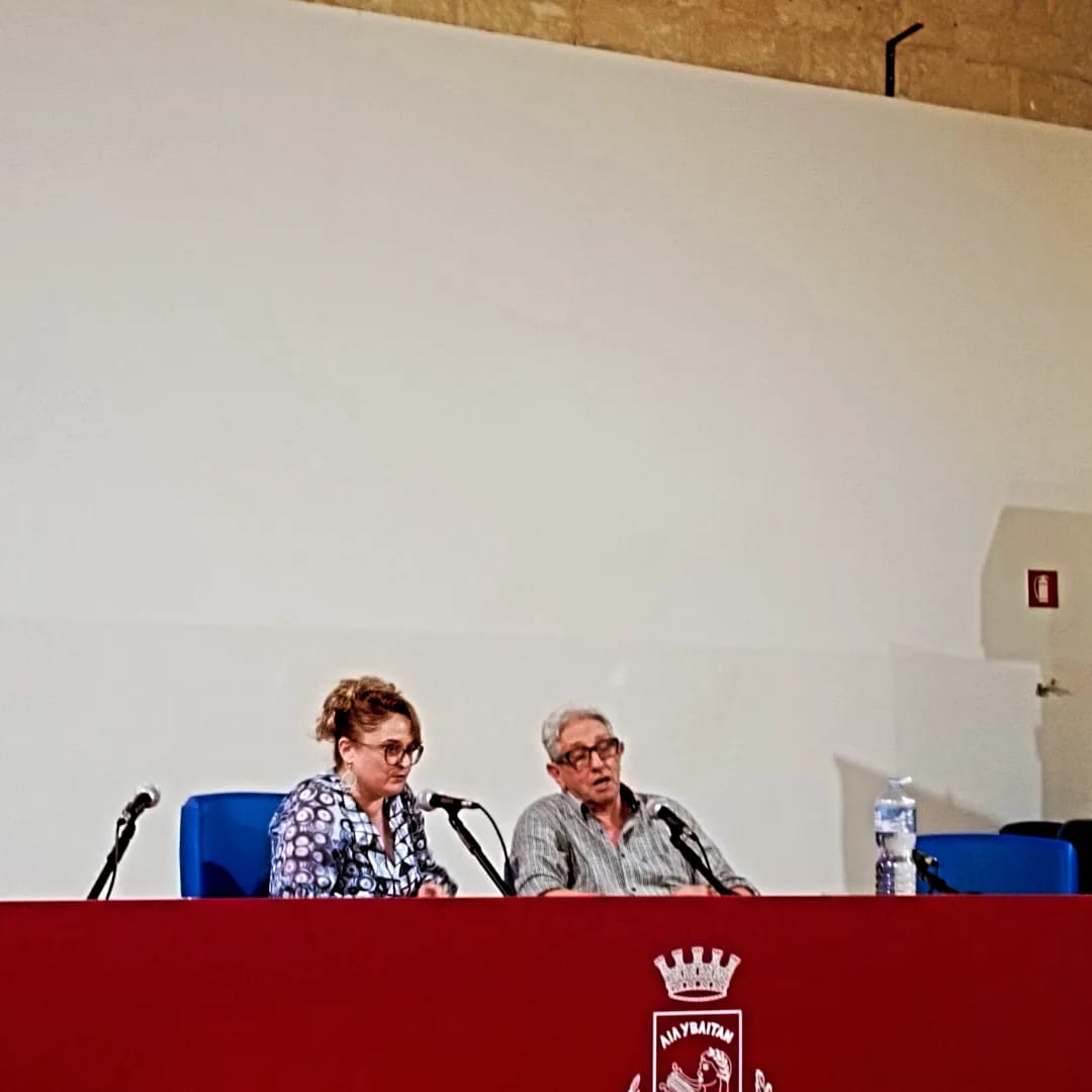 Il mare colore dei libri attraverso la voce dei protagonisti: intervista a Diego Mormorio. VIDEO