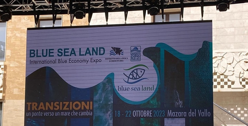 Mazara, il Blue Sea Land si sposta al G7 di Ortigia: tanta amarezza in città