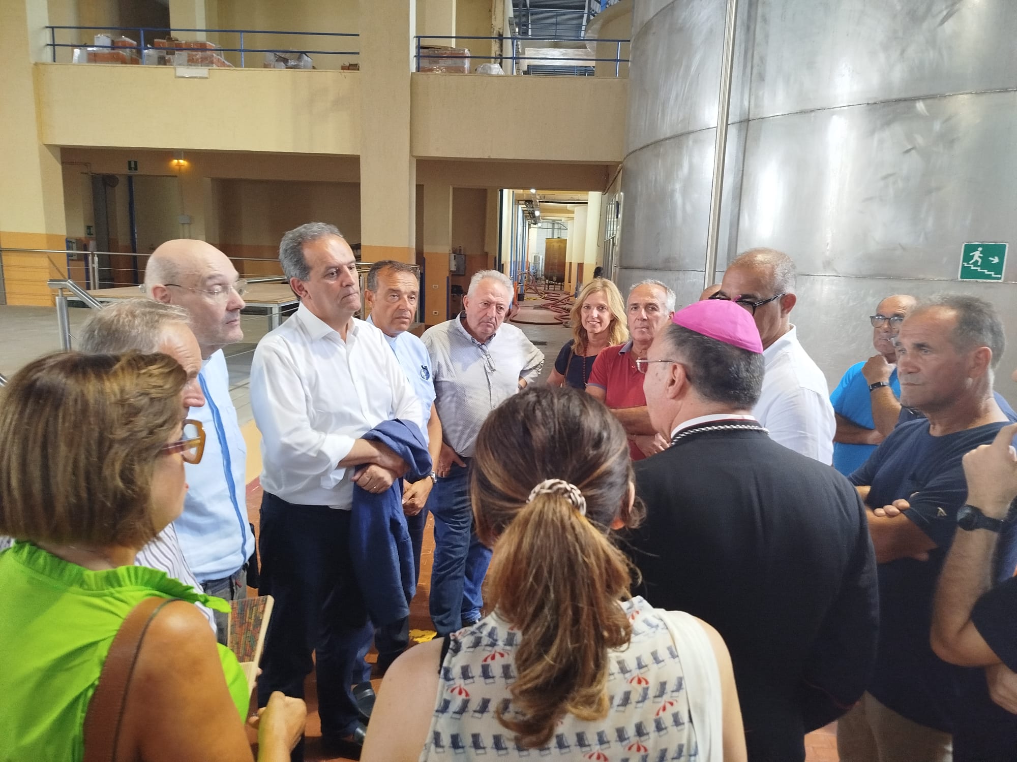 Crisi agricola: incontro tra i vertici di Cantina Europa, i sindaci di Marsala e Petrosino e il Vescovo