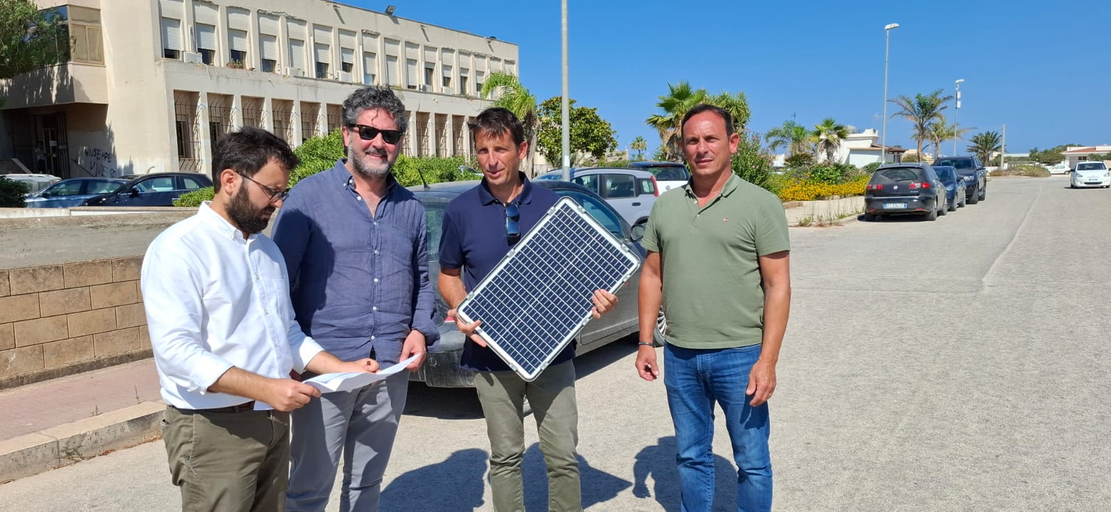 Petrosino, avviato un progetto di illuminazione pubblica con pannelli fotovoltaici