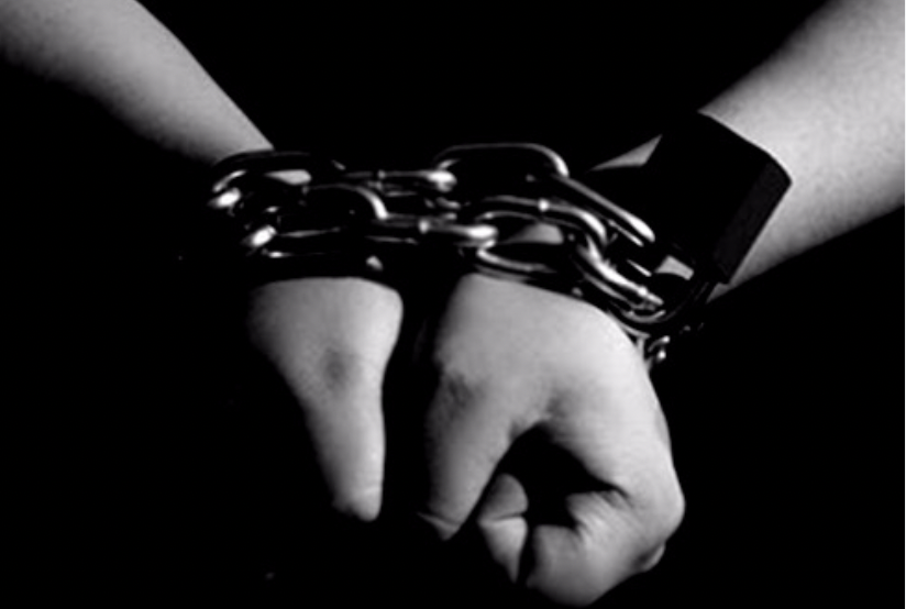 Sicilia, 23enne sequestrato mentre era ai domiciliari da ‘falsi poliziotti’