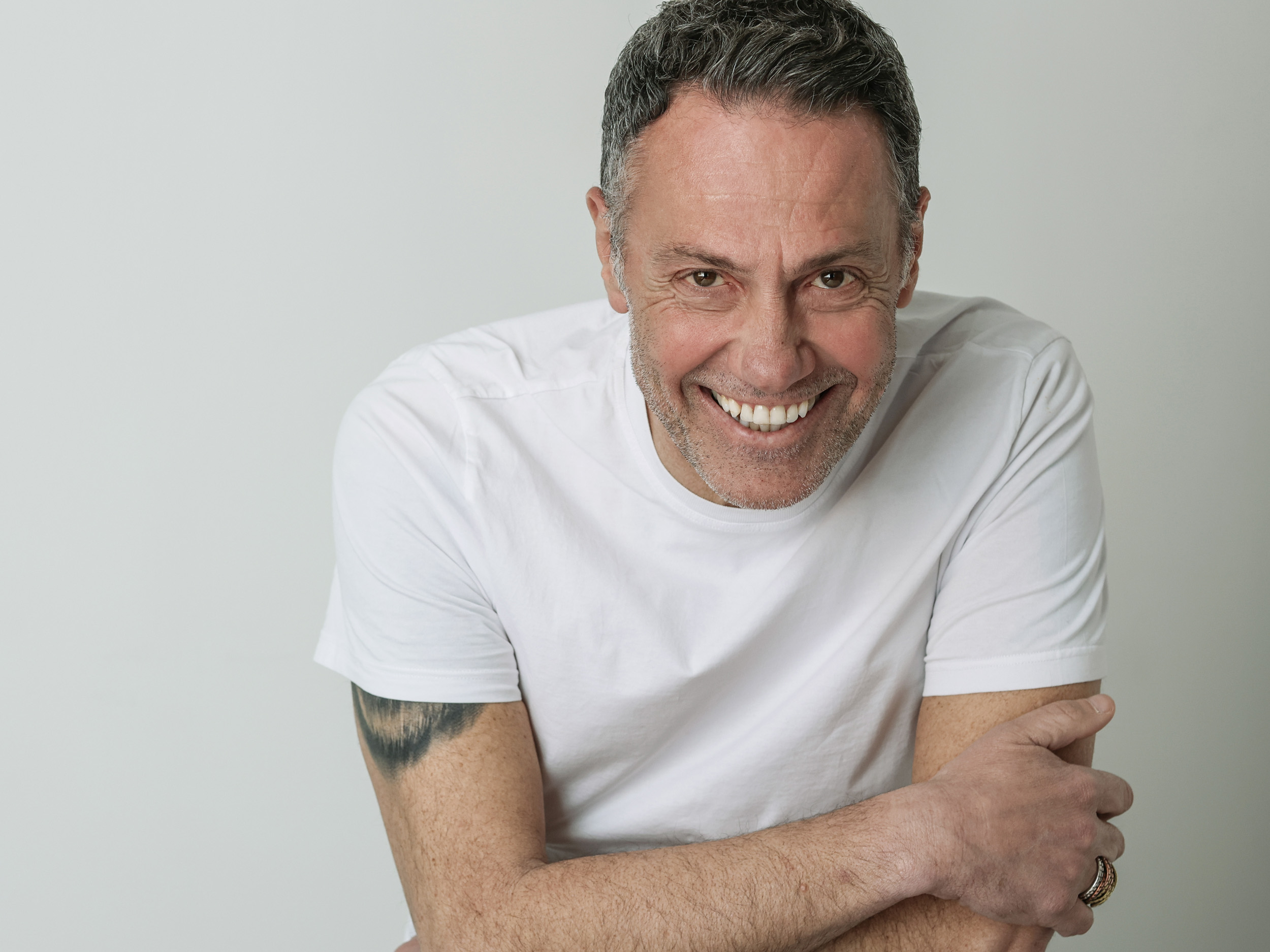 All’Ariston di Trapani Marco Falaguasta in “Il Meglio di Noi”