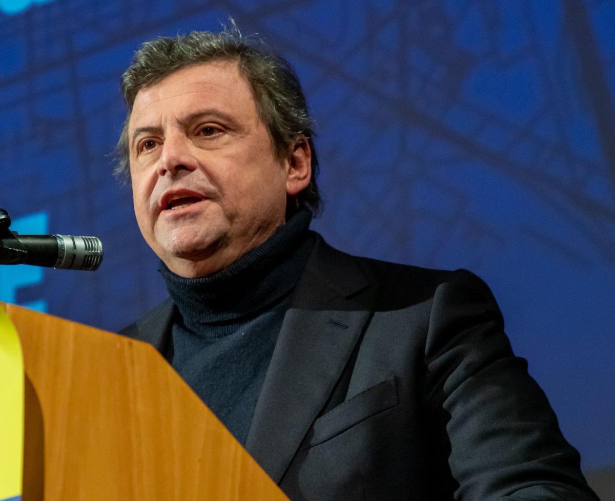Nucleare, Calenda: “Già oltre 50 mila firme per il progetto di legge”