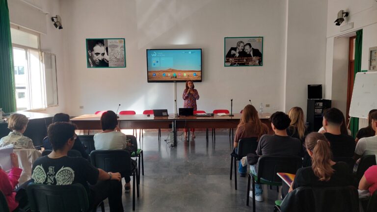 “Contrastare bullismo e cyberbullismo”, PCTO all’Istituto Rosina Salvo di Trapani 