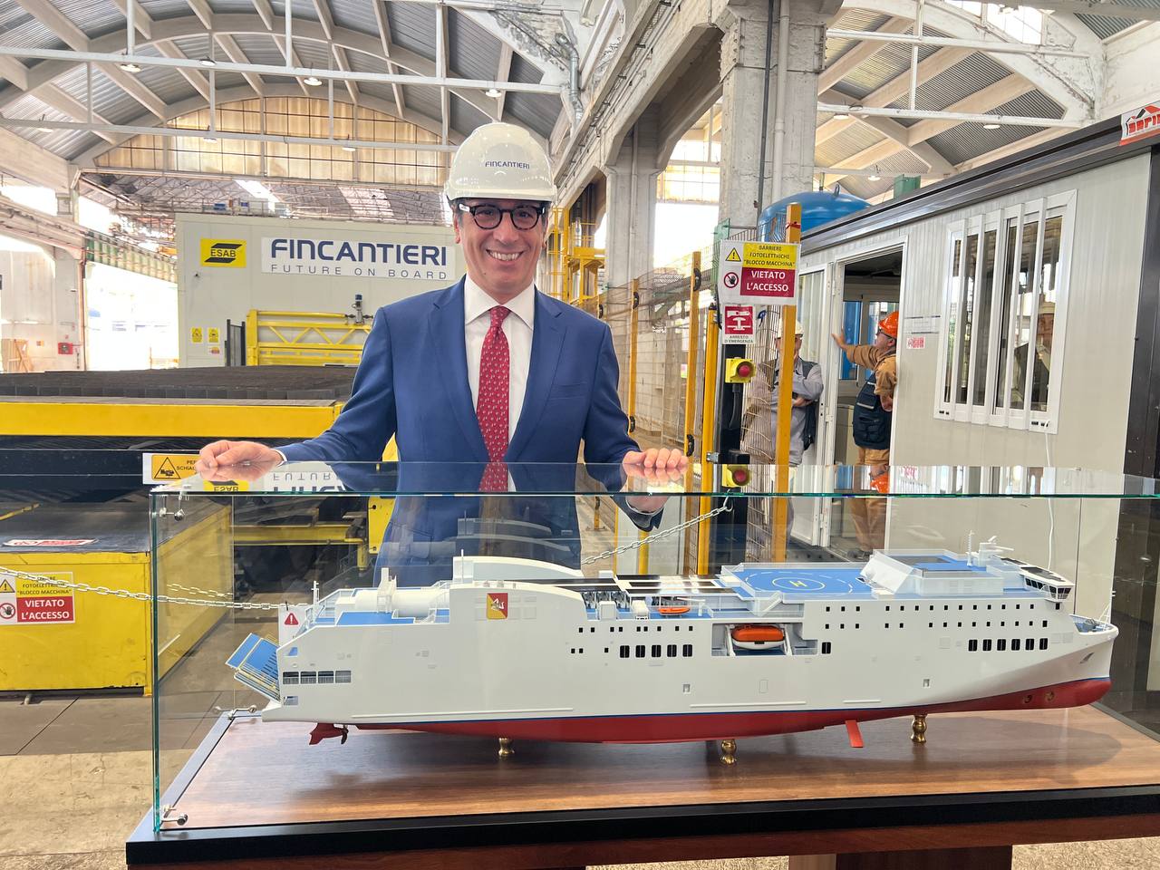 Fincantieri costruirà un nuovo traghetto per la Sicilia, servirà le isole minori. VIDEO