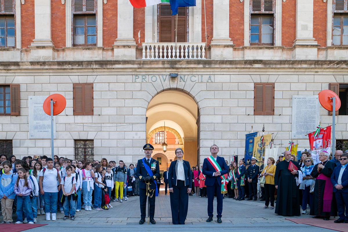 In Prefettura a Trapani si onorano le Forze Armate e l’Unità Nazionale