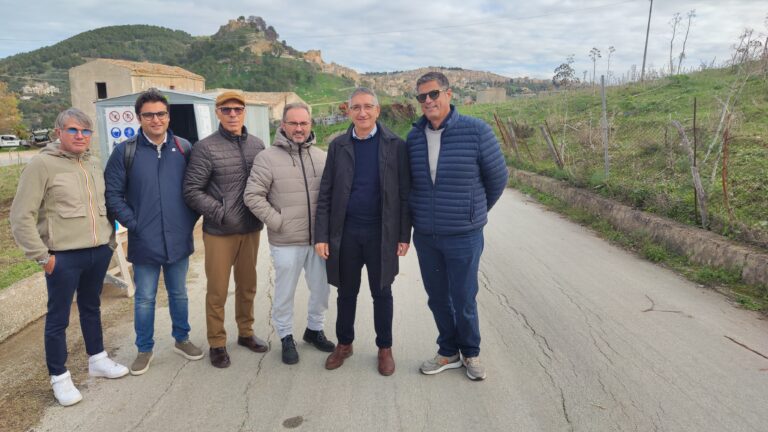 Calatafimi: avviati i lavori della SP 61 Accesso Ossario Pianto Romano