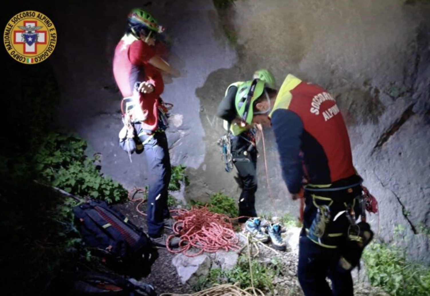 Alpinisti salvano turiste tedesche bloccate su una parete rocciosa a San Vito Lo Capo