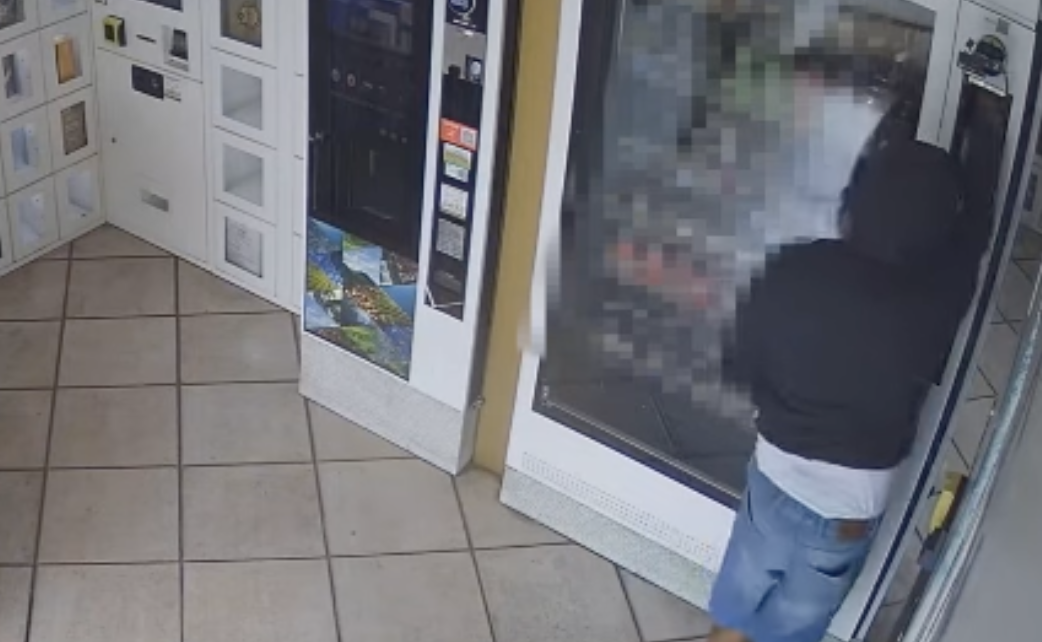 Alcamo: catturato ladro seriale di distributori automatici. VIDEO