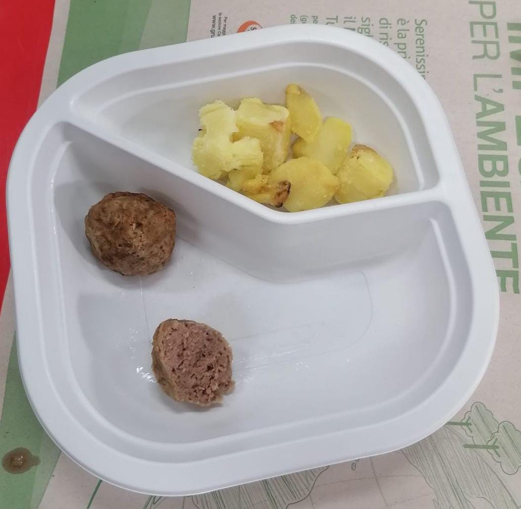 Mensa scolastica a Marsala: cibo scarso e tante lamentele