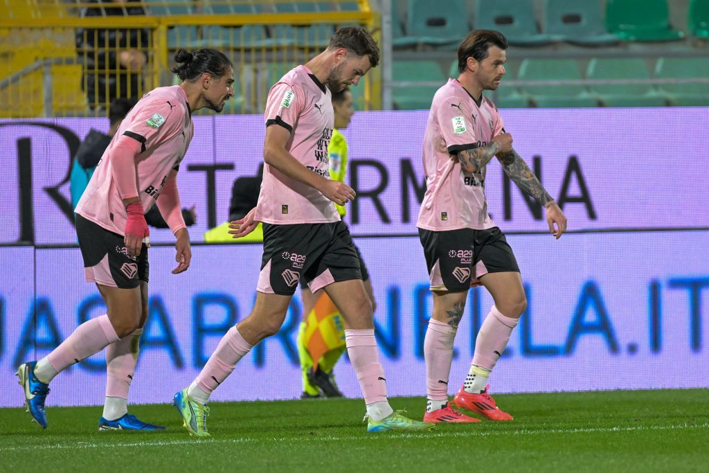 Agguato a pullman calciatori Palermo, Club “Episodio inquietante”