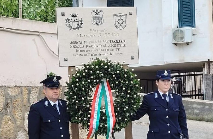 Favignana, una cerimonia in ricordo dell’agente penitenziario Giuseppe Barraco