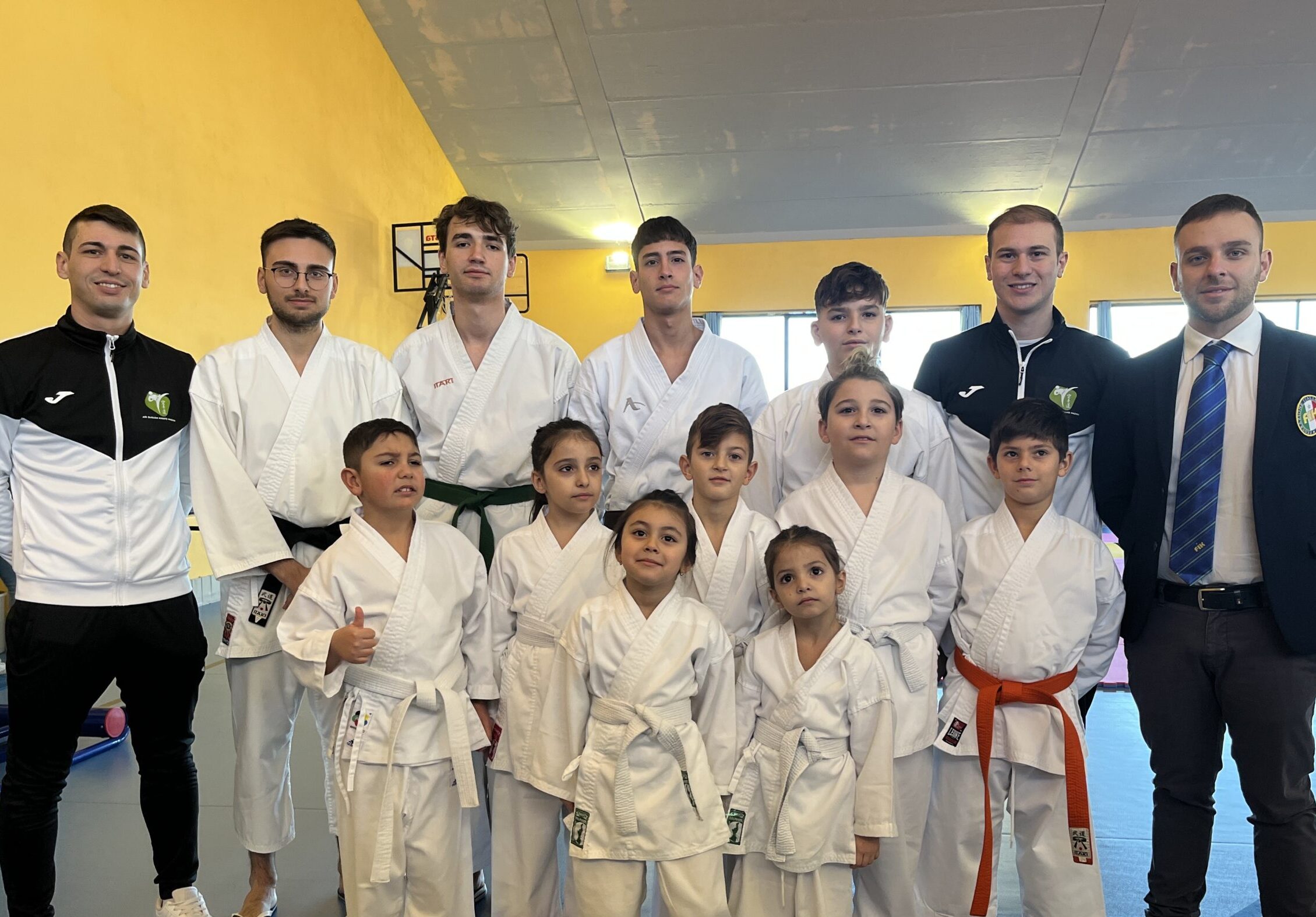 Bushido Karate Mazara: successi a Reggio Emilia e Caltanissetta￼