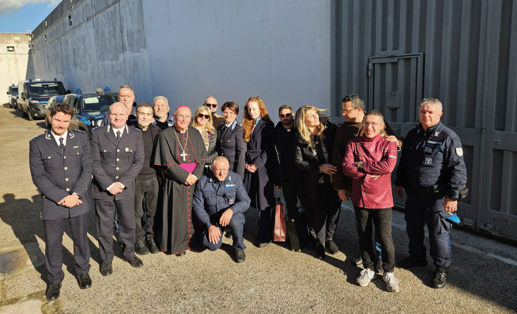 La Caritas pranza coi detenuti di Castelvetrano assieme al Vescovo Giurdanella