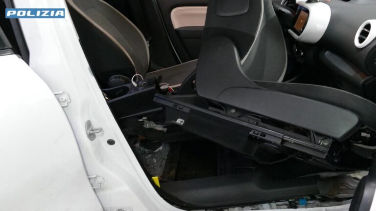 In auto con 22 chili di cocaina, 51enne palermitano arrestato a Messina