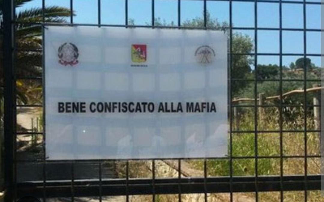 A Campobello si assegnano ad associazioni immobili confiscati alla mafia