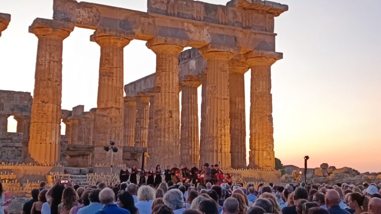 Il Parco archeologico di Selinunte lancia la nuova “call for artist” per l’estate 2025