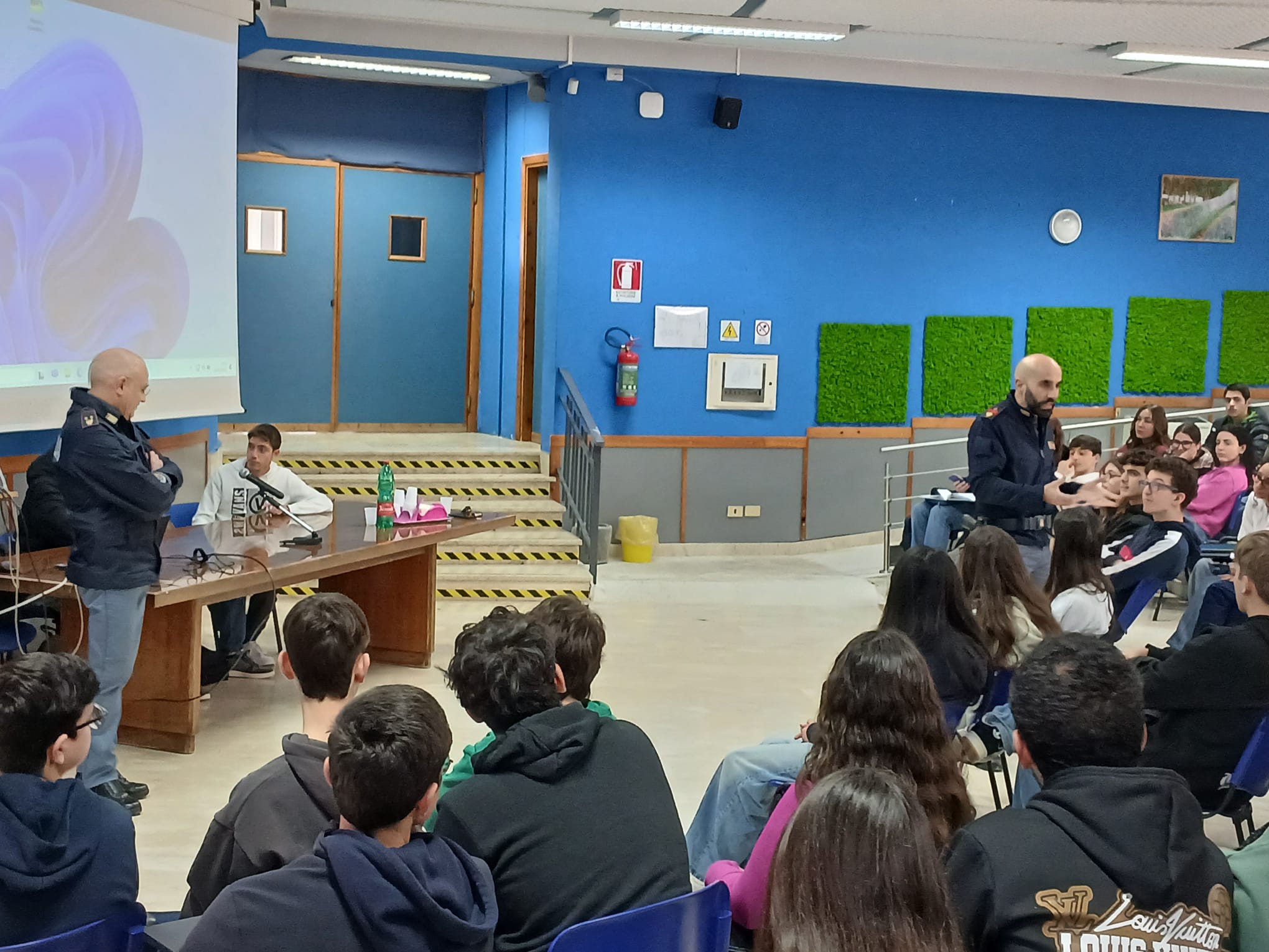 Marsala, al Liceo Scientifico un incontro con la Polizia sulla sicurezza in rete