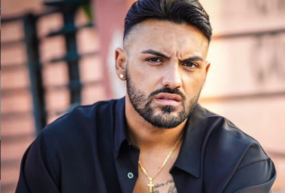 Maxi sequestro a cantante neomelodico palermitano, evadeva il fisco da diversi anni