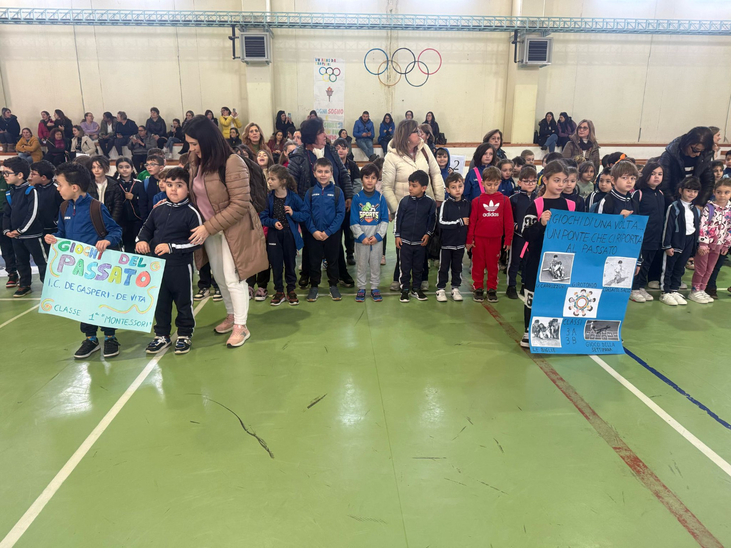 Giochi del passato, l’iniziativa che coinvolge alunni e famiglie alla “De Gasperi” di Strasatti