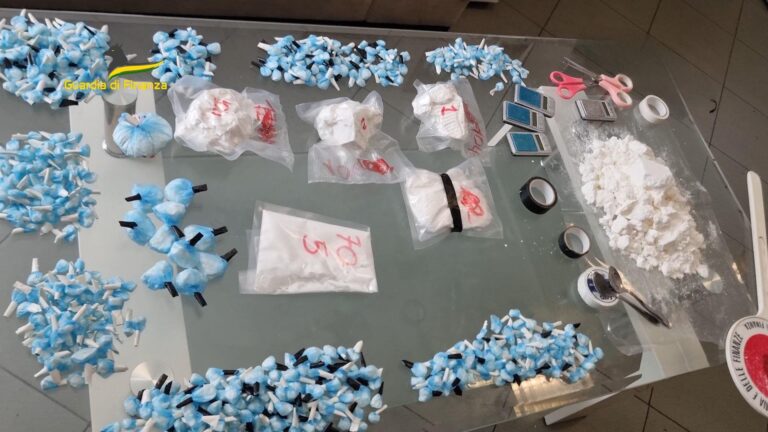 Arrestato produttore e grossista di crack in Sicilia, uno dei più grossi sequestri in Italia. VIDEO