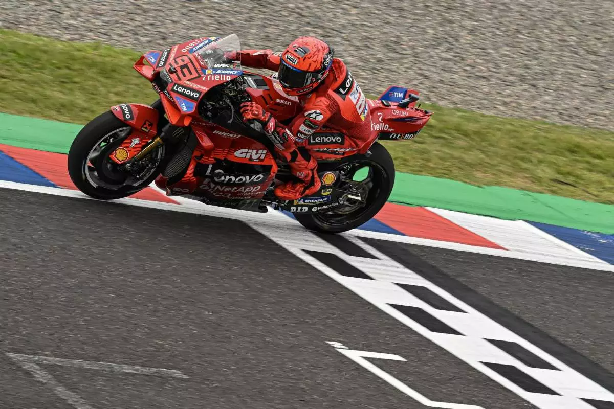 Marc Marquez brilla nel venerdì di Austin, top five tutta Ducati