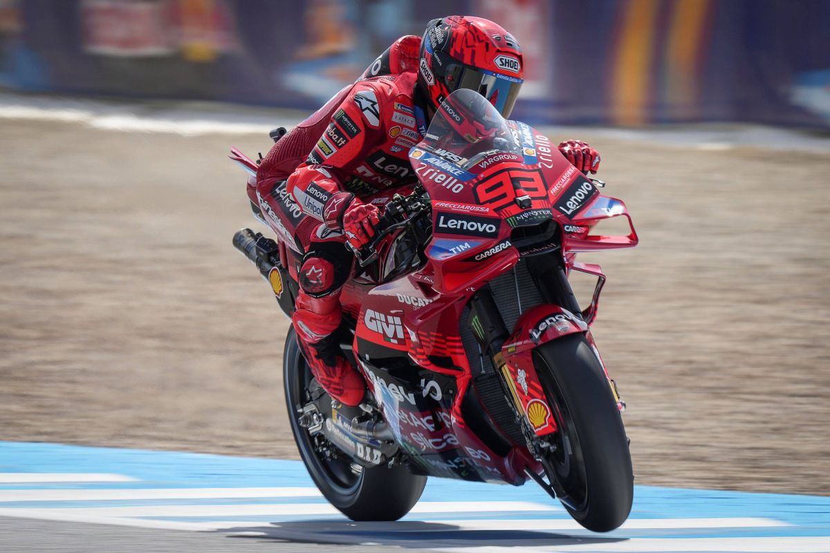 Marc Marquez vince la sprint anche a Jerez davanti ad Alex e Bagnaia